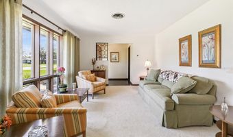 225 LAKE DESTINY Trl, Altamonte Springs, FL 32714