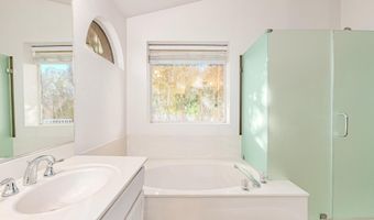 1110 N ASPEN Dr, Chandler, AZ 85226