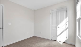 208 Buggy Top Ln, Autryville, NC 28318