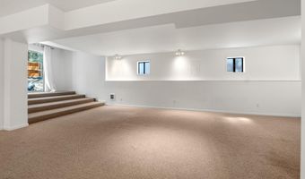 2204 NW Marken St, Bend, OR 97703