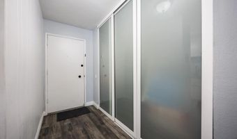 5700 Baltimore Dr 215, La Mesa, CA 91942