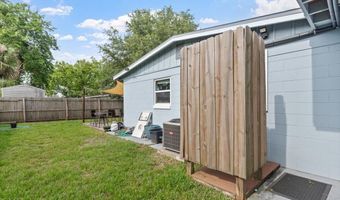 325 SARGO Rd, Atlantic Beach, FL 32233