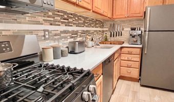 1245 4TH St SW E-207, Washington, DC 20024
