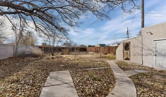 902 Headingly Ave NW, Albuquerque, NM 87107