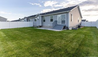 3623 S Yvonne Way, Ammon, ID 83406
