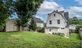 79 W Wooster St, Danbury, CT 06810