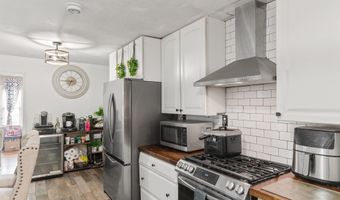 404 S Cedar Ave, Andrews, SC 29510