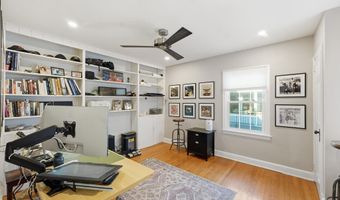 7908 W BOULEVARD Dr, Alexandria, VA 22308