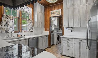 819 Sixth Ave, Albany, GA 31701