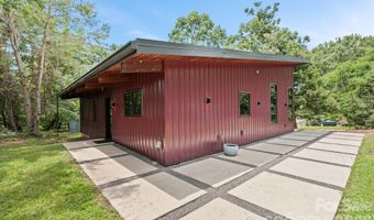 39 Wolf Rd, Asheville, NC 28805