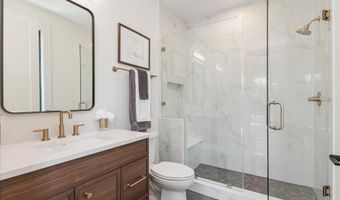 2615 3RD St N, Arlington, VA 22201