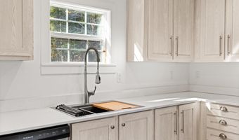 8937 NINEPIN BRANCH Rd, Berlin, MD 21811