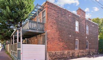 2143 NEWPORT Pl NW, Washington, DC 20037