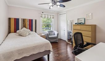 8600 FOX RUN, Potomac, MD 20854