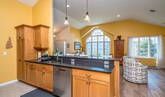 91 Wild View Dr, Bartlett, NH 03812