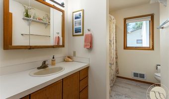 314 Hart St, Big Timber, MT 59011