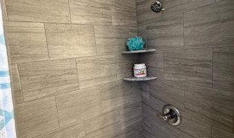 110 N Vermont Ave, Atlantic City, NJ 08401