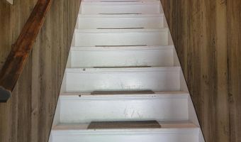 60 Summit St, Baileyville, ME 04694