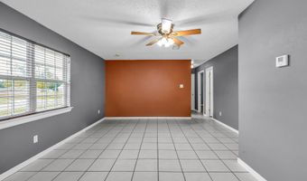 105 Bouslog St, Bay St. Louis, MS 39520