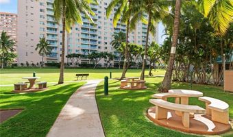 3075 Ala Poha Pl 2101, Honolulu, HI 96818