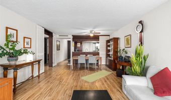 500 Lunalilo Home Rd 26L, Honolulu, HI 96825