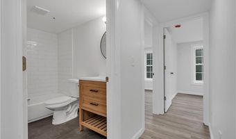 78 School St, North Smithfield, RI 02876
