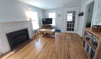 30 Park St, Bath, ME 04530