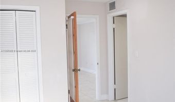 1020 94th St 301, Bay Harbor Islands, FL 33154