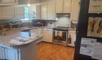 2807 McClain Rd, Ardmore, OK 73401