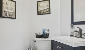 41881 PRECIOUS Sq, Aldie, VA 20105