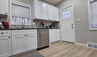 11 Cawley Ct, Bristol, CT 06010