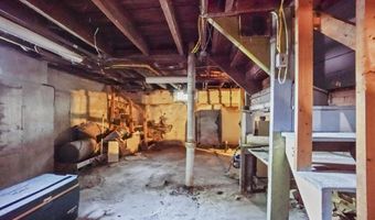 12 E Summer St, Bangor, ME 04401