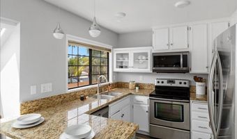 7319 Calle De Fuentes, Carlsbad, CA 92009