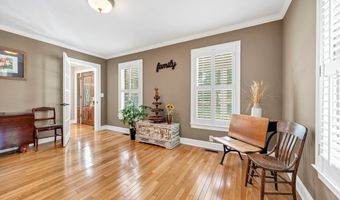 1368 Sunnyhill Dr, Camden, SC 29020