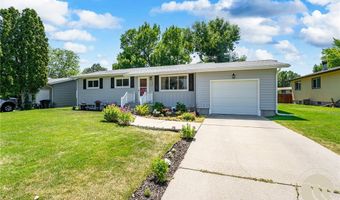 2900 Manhattan Dr, Billings, MT 59102