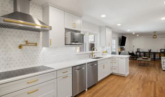 2606 N QUINCY St, Arlington, VA 22207