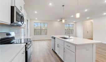 3 Heywood Ln, Bella Vista, AR 72714