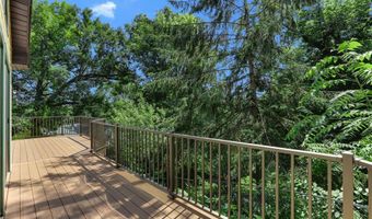 5820 139th St W, Apple Valley, MN 55124