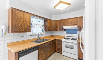 227 North Ave, Burlington, VT 05401