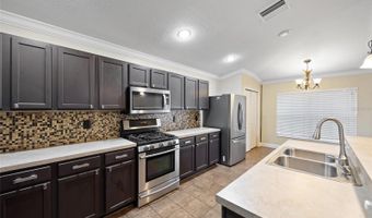 6914 MONARCH PARK Dr, Apollo Beach, FL 33572