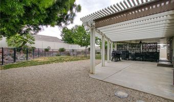 35579 Country Creek Dr, Yucaipa, CA 92399