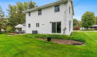 2433 CARLETON Ave, Appleton, WI 54915