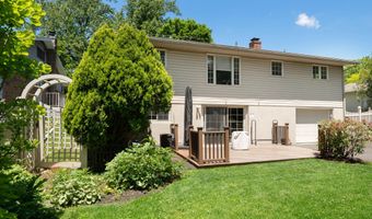 1646 W Cedar St, Allentown, PA 18102
