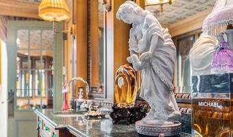 414 S Main St 10, Ann Arbor, MI 48104