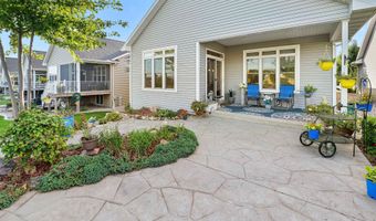1860 N MARGARET St, Appleton, WI 54913