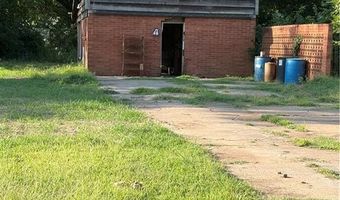 111 Ash St, Alma, AR 72921