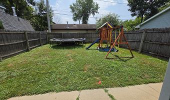 25171 W Linden Ln, Antioch, IL 60002