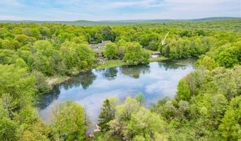 5 Emerald Dr, Alloway, NJ 07422