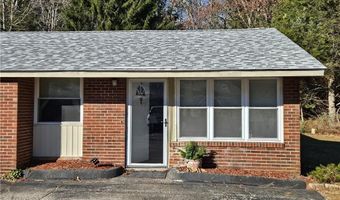 5 Kingsland Ct D, Charlestown, RI 02813