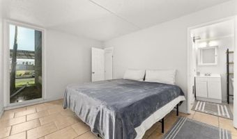 111 KAHULUI BEACH Rd B112, Kahului, HI 96732
